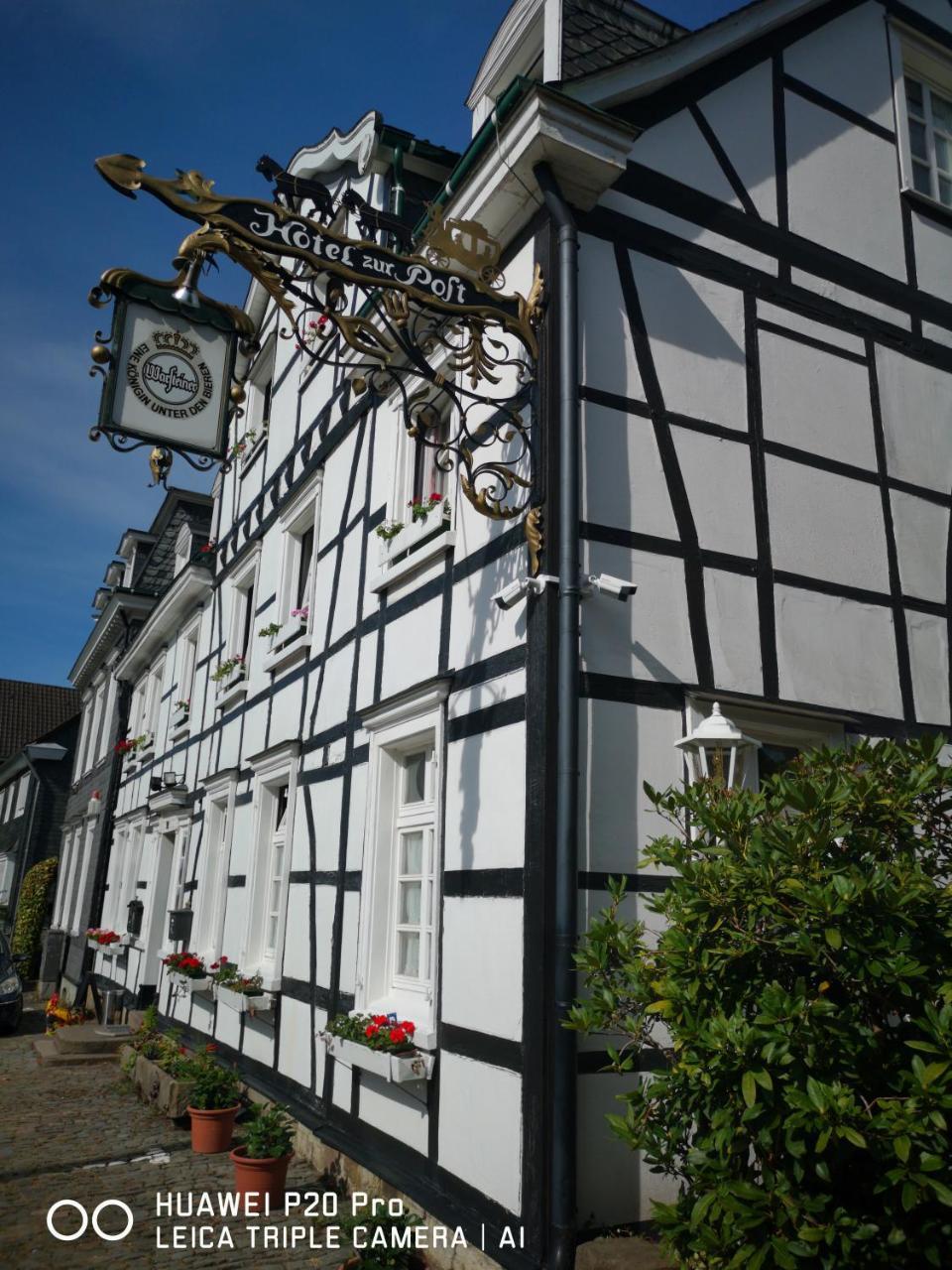 Hotel Zur Post Dabringhausen - Contactless Self Check-In Wermelskirchen Exterior photo